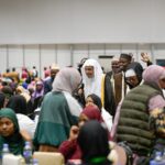 El Sheij Alissa participa en la mesa de iftar de Ramadán con la comunidad musulmana en la República de Ruanda.