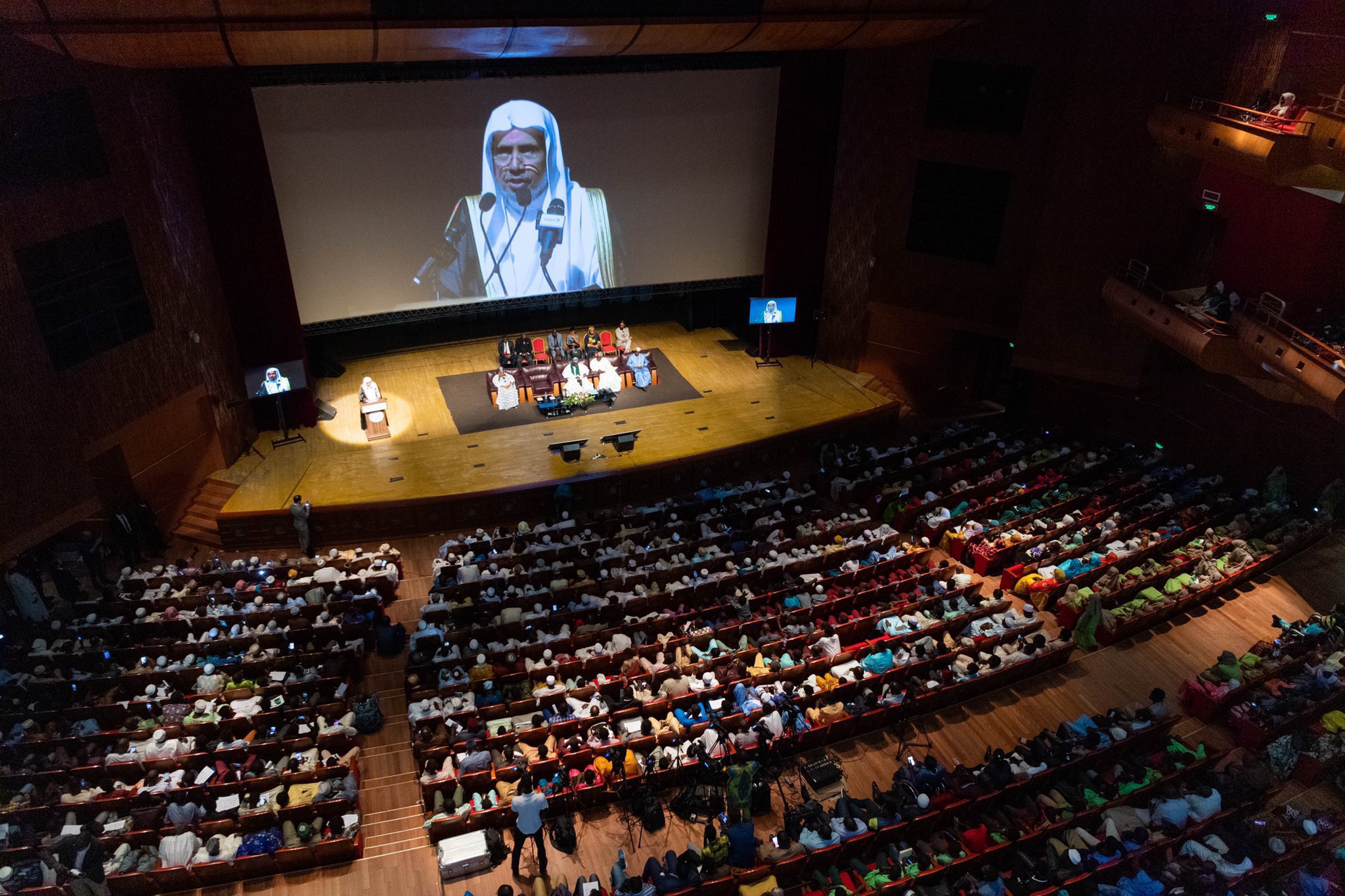 En este momento estás viendo Por cuarto año consecutivo, la Liga del Mundo Islámico continúa implementando los principios de la Carta de La Meca en todo el continente africano, a través de diversas iniciativas y programas
